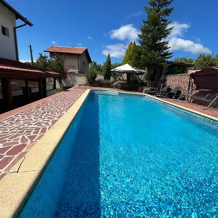 Villekulla Casa de Férias Chukovezer