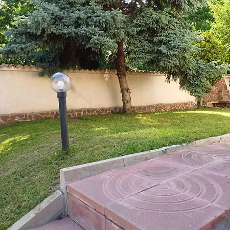 Nyaraló Villekulla
