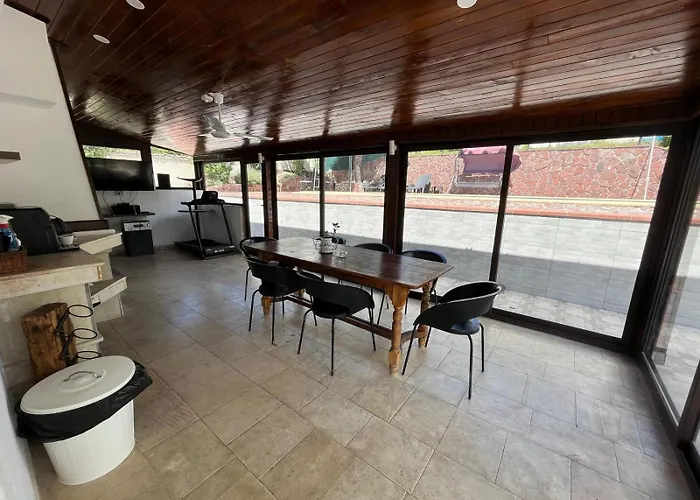 Villekulla Hébergement de vacances Chukovezer